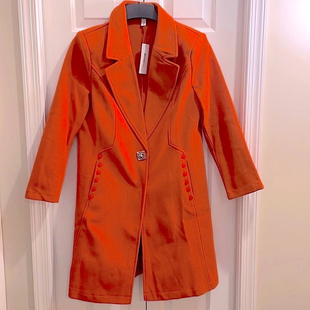 NEW Stunning Fashion Coat